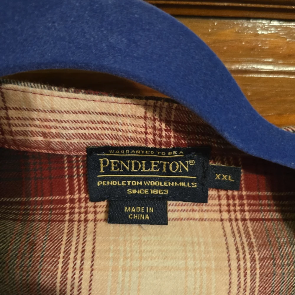 Pendleton Flannel button down shirt - Picture 2 of 3